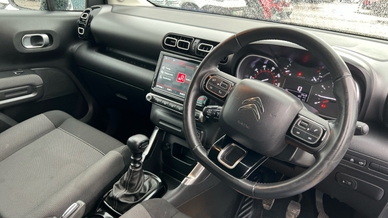 Citroen C3 Aircross 1.2 PureTech 110 Shine 5dr Petrol Hatchback